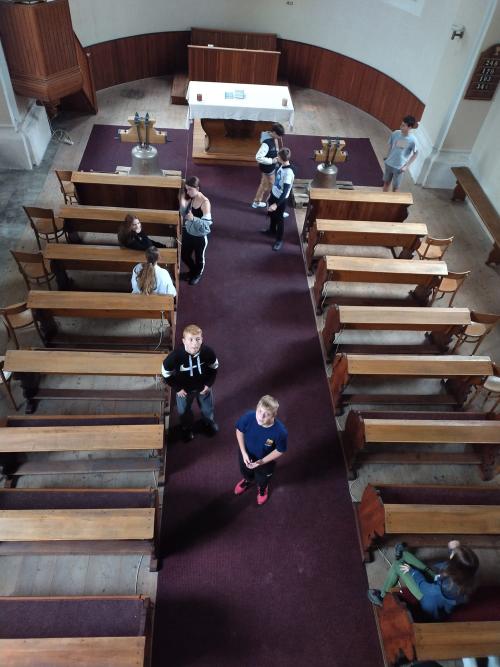 Prohlídka nových zvonů v libčickém evangelickém kostele